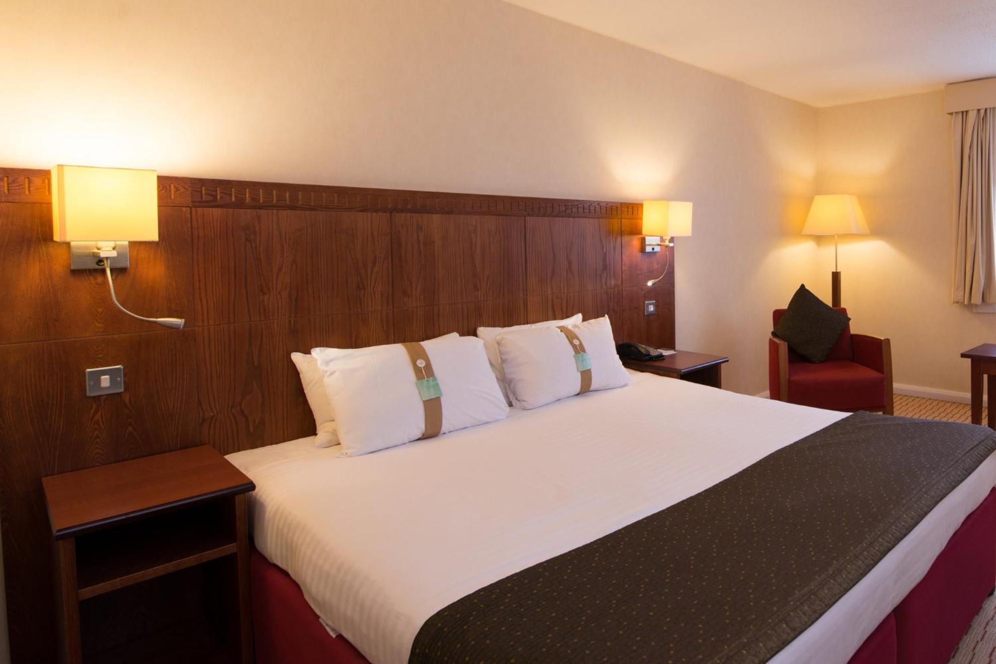 Holiday Inn Northampton, An Ihg Hotel מראה חיצוני תמונה